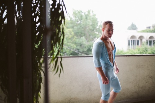 hhotdog69:  Lovely in long johns! Yum