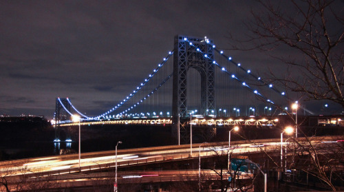 george washington bridge by TessaBeligue more on FLICKR