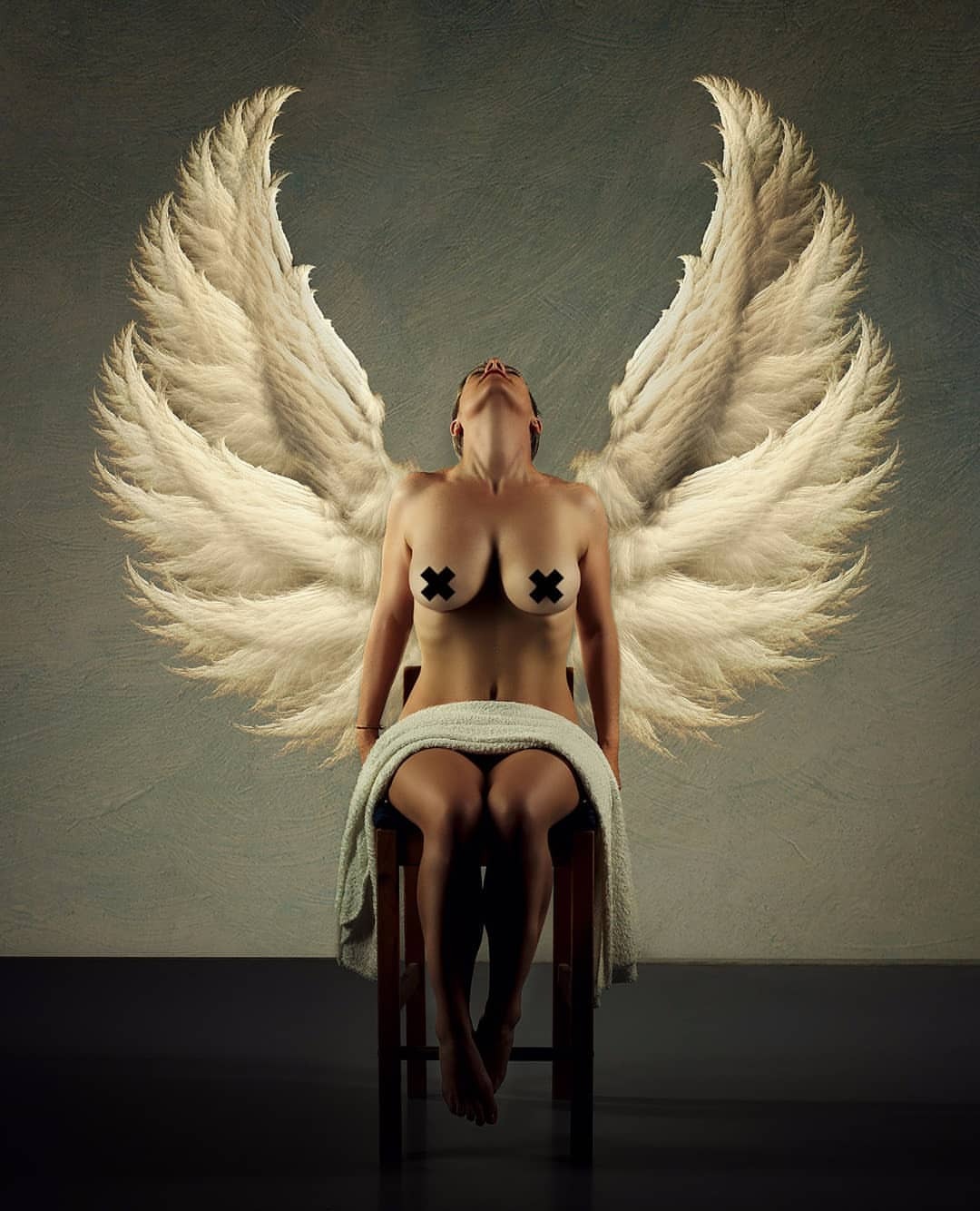 Sexy nude angel
