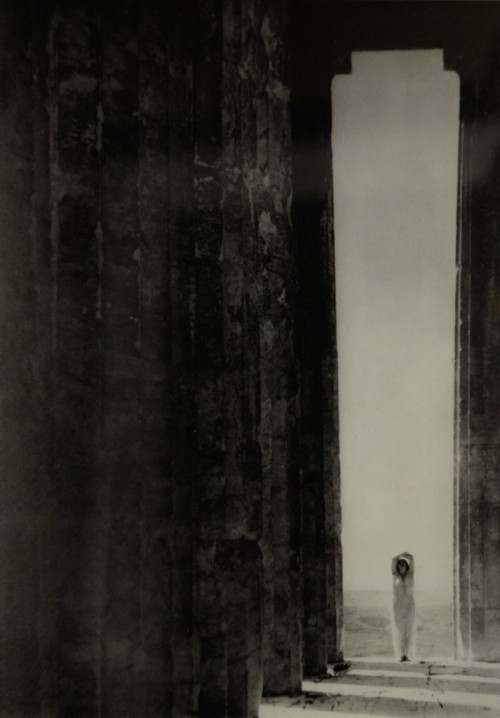 transistoradio:Edward Steichen (1879-1973), Isadora Duncan at the Columns of the Parthenon, Athens (1921), selenium-tone