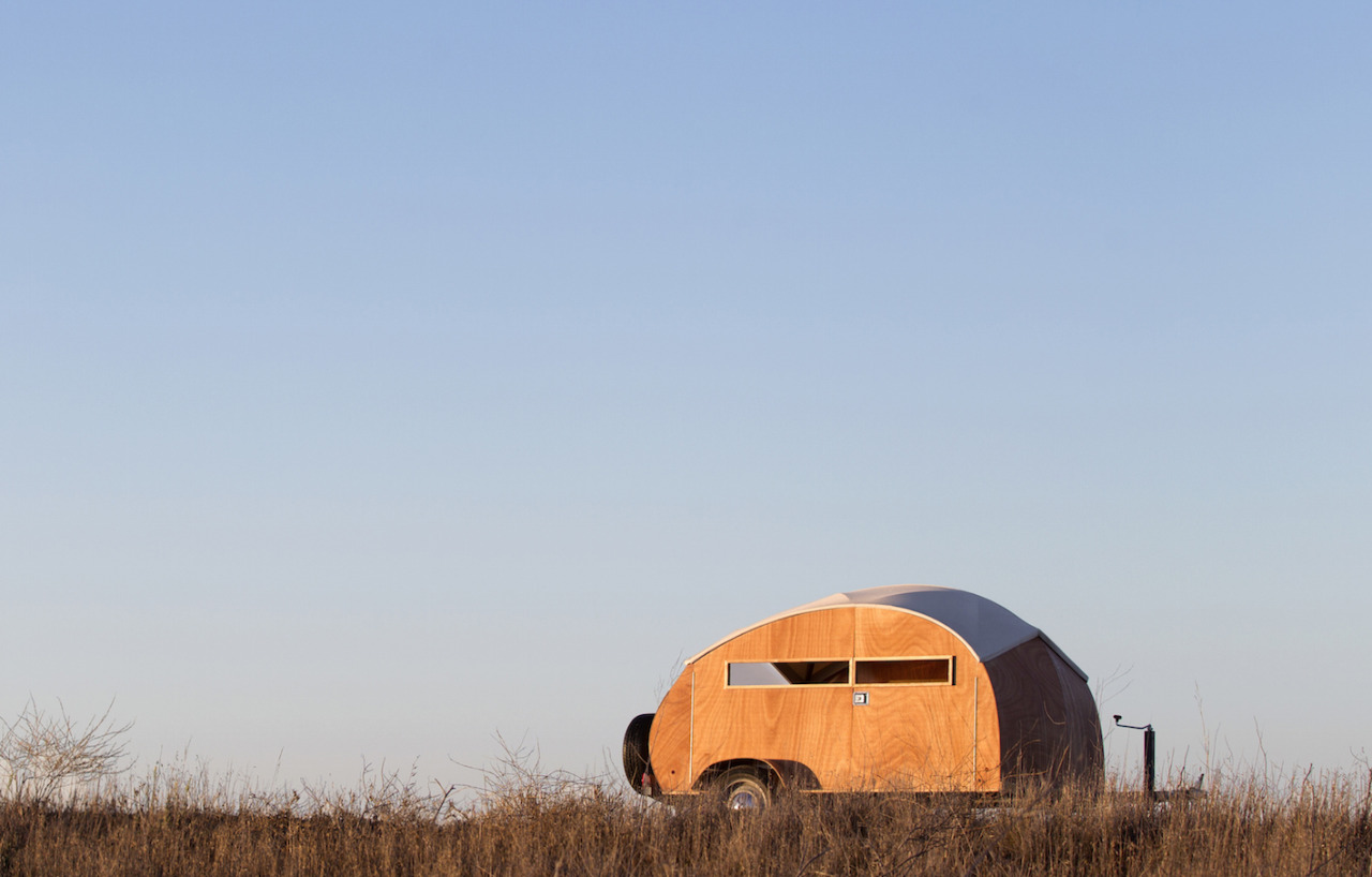 Hütte Hut, Sprouting Sprocket Studio. Photo: Skye Moorhead.