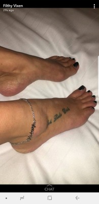 myfilthyvixen:  For all the feet people who