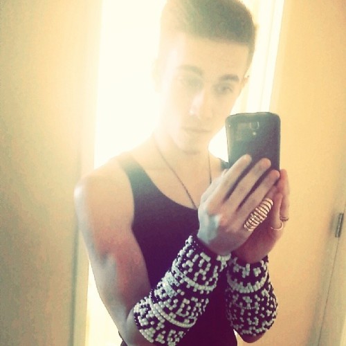 keyblade-maester: Ready for gaga ;)