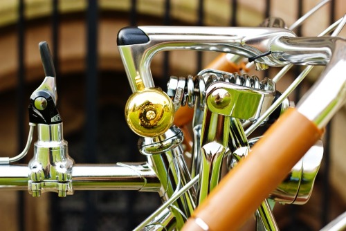 csgt79:  oddvintages:  Cosgrove Ball Board Racer  OMFG: Two Wheel Tuesday