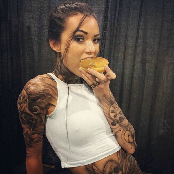 cosporxd:  lara croft cosplay joanie brosas 