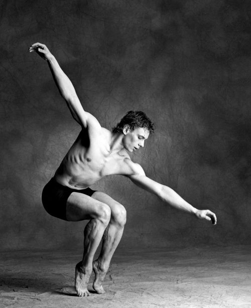 sexymaledancer:Dancer: Roberts KeithPhoto by Nancy Ellison