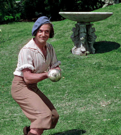 THE THREE MUSKETEERS (1948) Gene Kelly As D'Artagnan