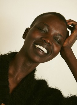 hellyeahblackmodels:    “no make-up is the best make-up” - i-d online 