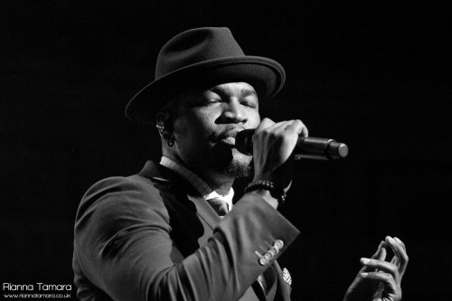 Neyo performing a 1 off show @ the Royal Albert Hall#ShotByRiannaTamara for Motown Records