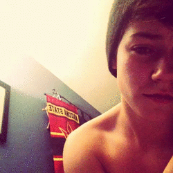 y-a-y-boys:  Wes shirtless with a beanie