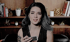 strangeslve:  @halsey: I know I’m not some hot male rockstar but if you guys wanna