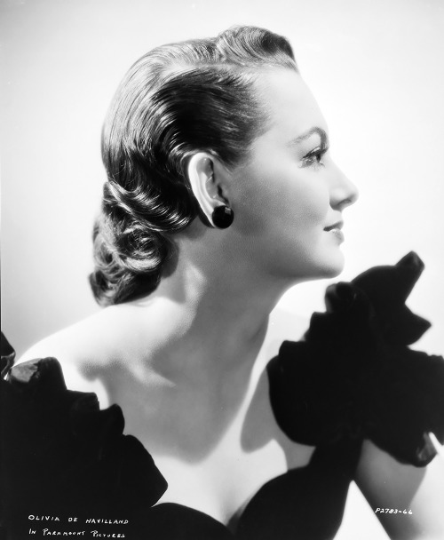 Olivia de Havilland (1 July 1916 - July 26, 2020) A Hollywood legend, RIP dear lady.