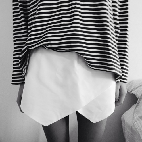 hus-h: Neeed that skirt