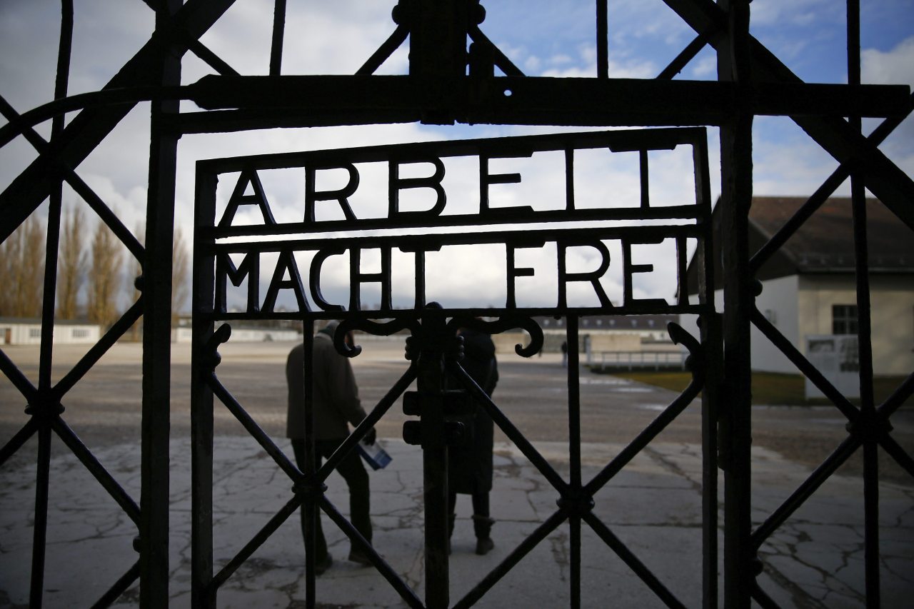 Max Mannheimer, judío superviviente de los campos de exterminio nazis de Auschwitz y Dachau y una de las principales voces de recuerdo del Holocausto en Alemania, ha muerto a los 96 años en una clínica de Múnich. (EFE y AP)
MIRÁ LA FOTOGALERÍA HD