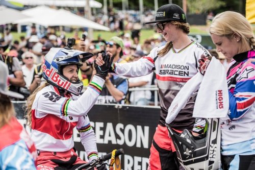 womenscycling:  Rachel Atherton, after winning the 2016 Cairns Downhill MTB World Cup - via Cairns D