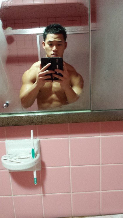 quads-for-the-gods:  I’m sorry.  
