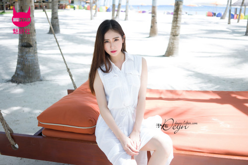 iammistar:   《MiStar》V067 @SISY思 薄荷岛第二套图哦！订阅下载：xiuren.com/u/11323610/taotuDetail/1167   