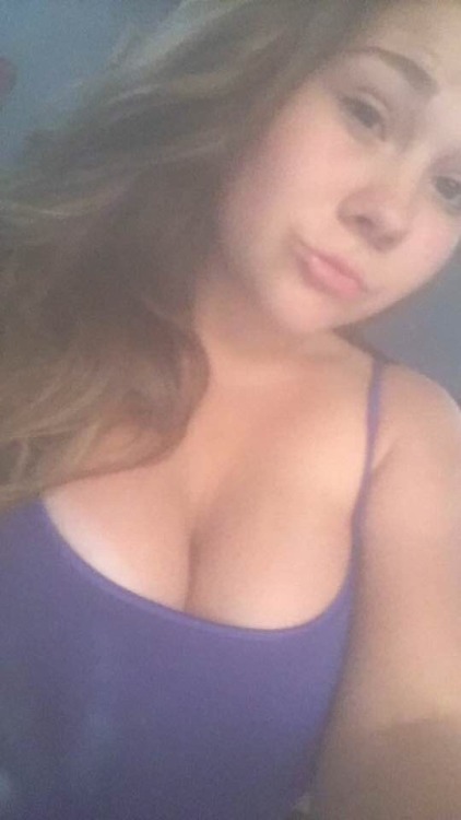 sharddaddy: 69floridacouple1984: sbk919: Reblog and I’ll send u a surprise pic in ur DM Sexy  
