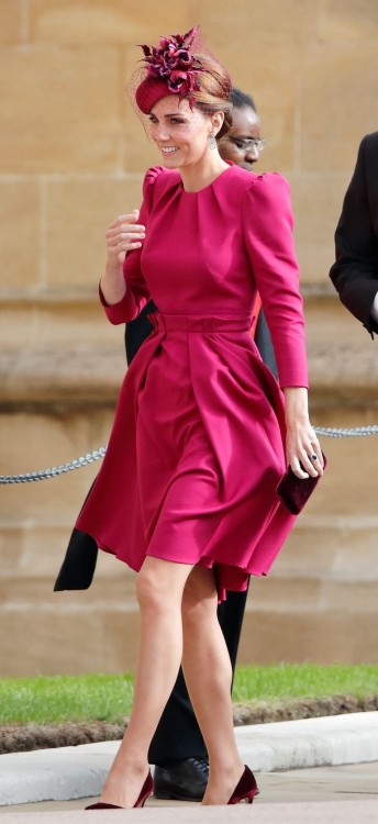 Once again, the Duchess leads by example…the very picture of Proper, traditional Femininitywi