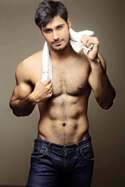 Hot Arab Males