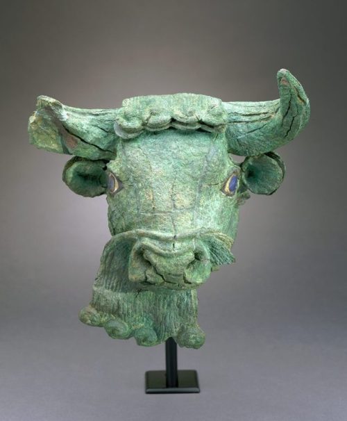 centuriespast: Bearded Bull’s HeadCULTURAL REGIONNear EasternMesopotamianARTIST CULTURENear Ea