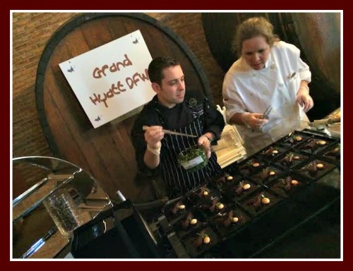 Grand Hyatt DFW made some beautiful chocolates for the 10th Annual Chocolate Fest in Grapevine Texas this weekend. It is a fundraiser for Travelers Aid. http://www.travelersaid.org/