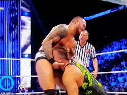 wildarmtins:  Heel Randall enjoys face rape.  Ah heel Randy is so hot to watch!