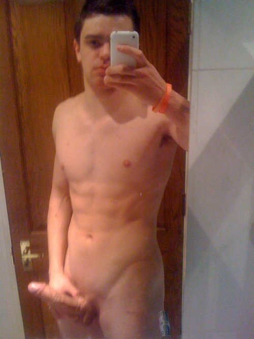 hotcunts:  Here is a boy with a rocking body and look how damm proud of his cock he is… 7 hot inches of bent thick meat… yumm