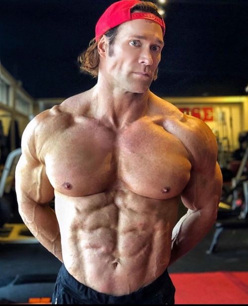 musclecomposition:Classic bodybuilder, Mike O’Hearn.