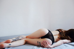sachakimmes:  Norma Bralette and Knickers available on www.sachakimmes.comModel/Photography: Ortie