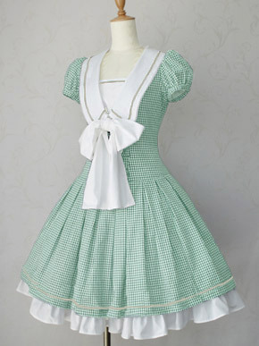 heckyeahlolitafashion:  Victorian MaidenGingham Marine Ribbon Dress 