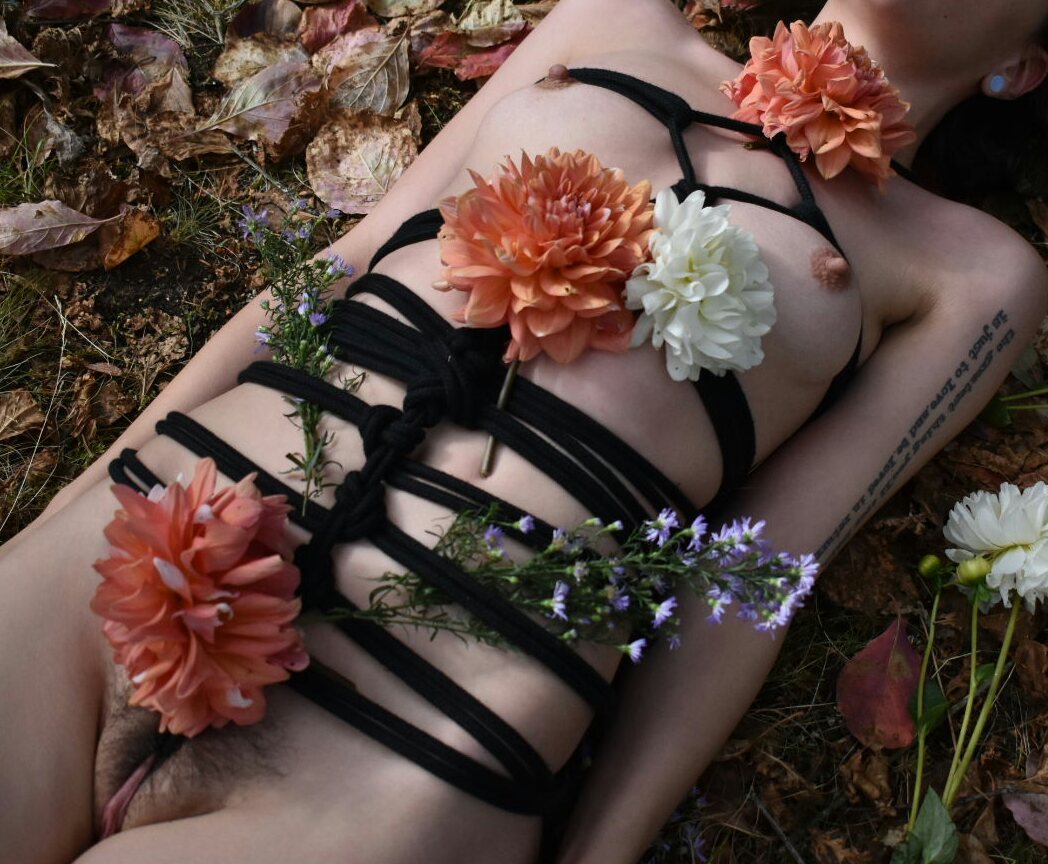 cannabisqueenofnight:  Sometimes you have to destroy something beautiful to make