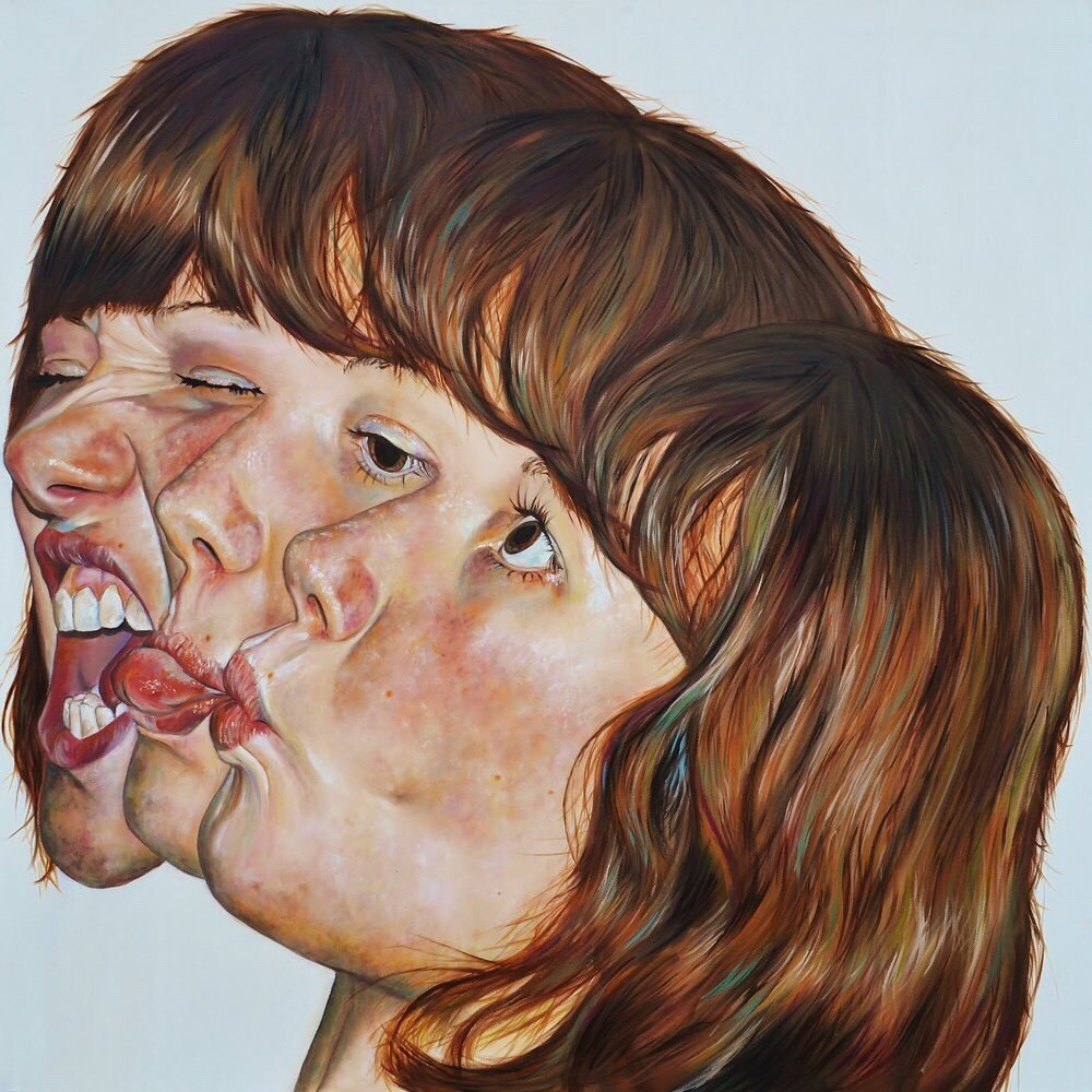 x-heesy:ⓒⓐⓡⓛ ⓑⓔⓐⓩⓛⓔⓨ