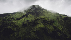 expressions-of-nature:  Iceland by sharkhats