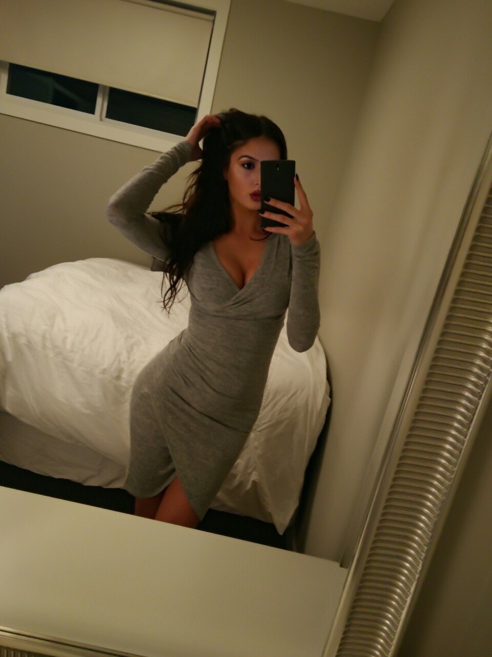 dullwhitegirl:I’m gonna go stuff my face happy vday  wow..