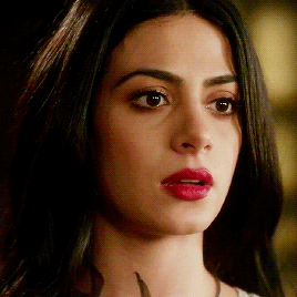 Isabelle (Emeraude Toubia) quietly devastated by Alec risking his life for Jace