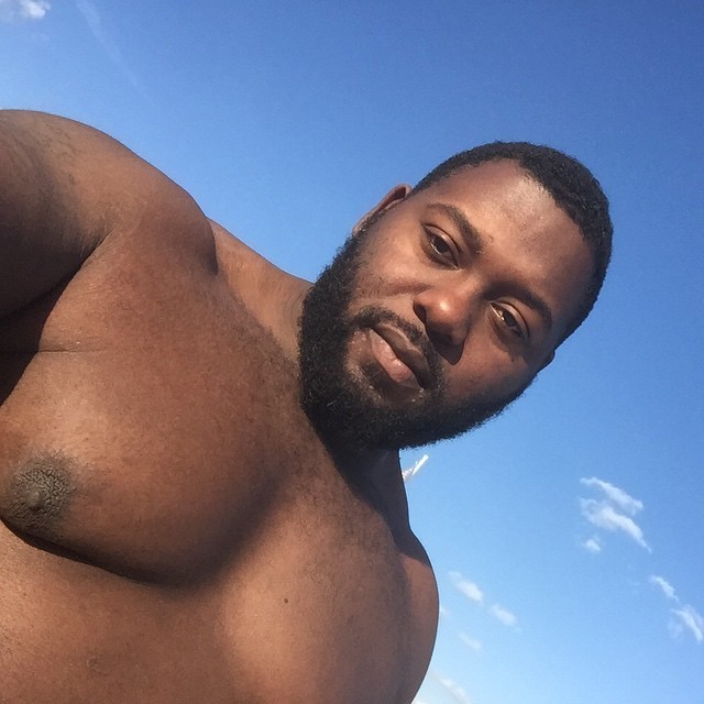 chillybearchris:  hairy-bigbug:  2019.05.10Fucking Hot Black Friday   I need a man