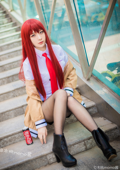 Kurisu Makise - Momo