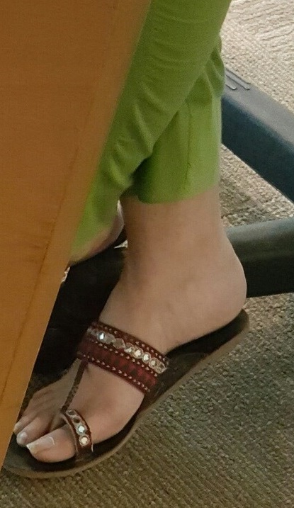 seskey:  natural toes