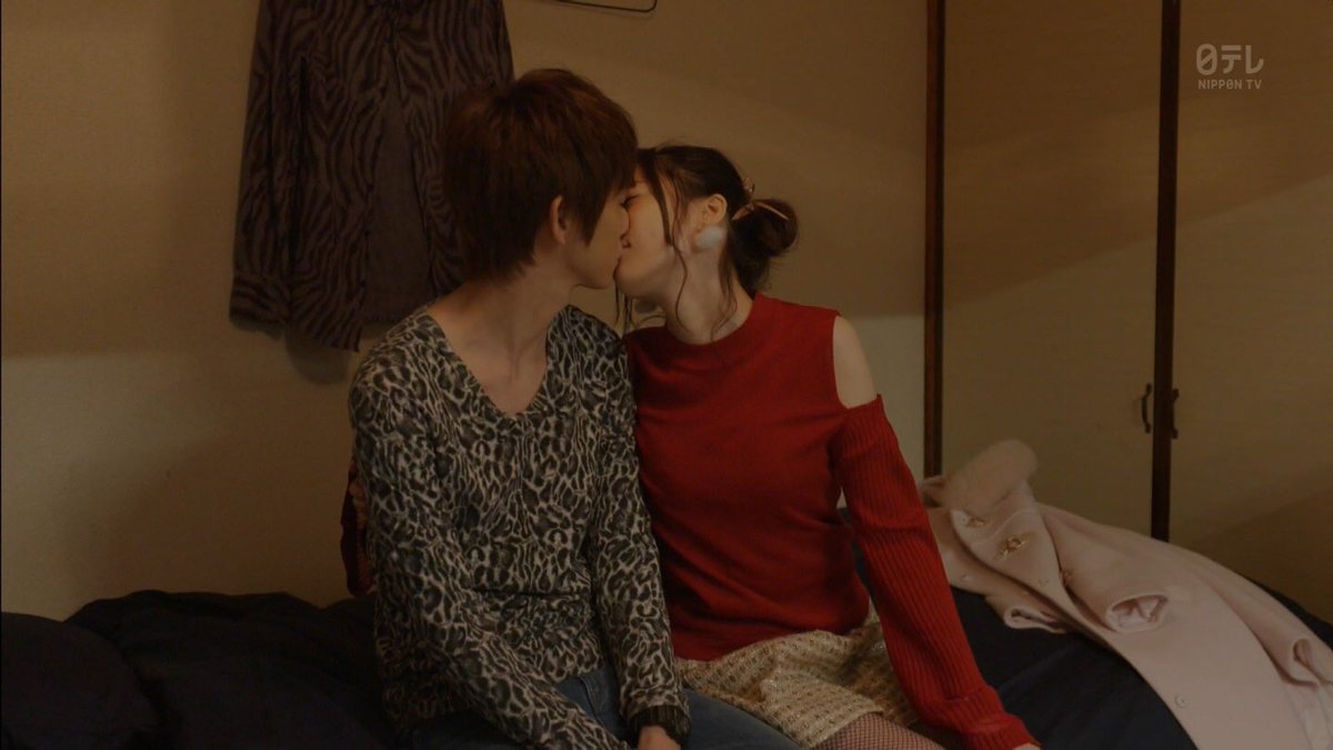 akb48girldaisuki: Shimazaki haruka fist kissing scene video : https://twitter.com/00birthday/status/951472797313675264 