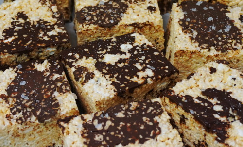 Browned Butter-Salted Chocolate Rice Krispy Treats!