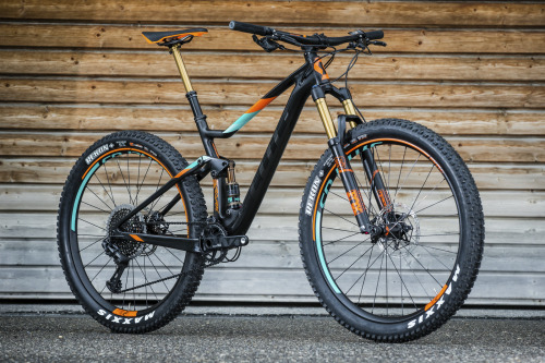 aces5050:(via First Ride: Scott Spark Plus | BIKE Magazine)