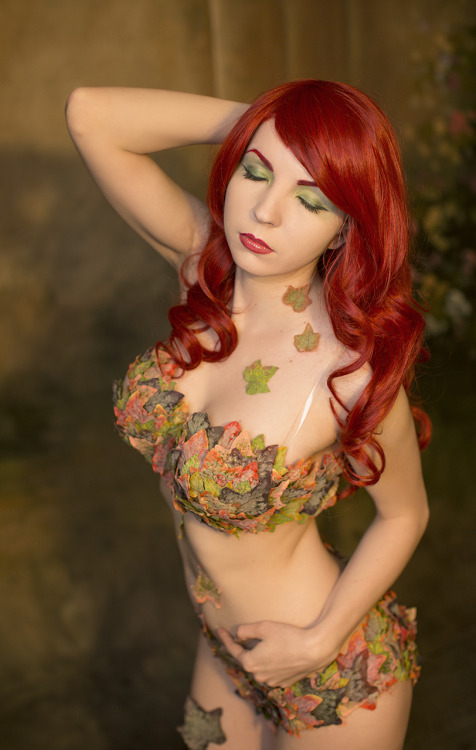 Porn Pics cosplaykittykat:  Fall/Autumn Poison Ivy