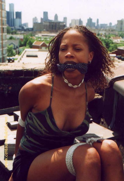happytie:  Make sure you check out the views from the balcony!