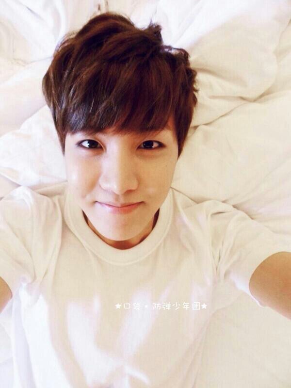 Imagine morning cuddles with J-hope that leads to tickle fights and getting attacked by kisses from you boyfriend.