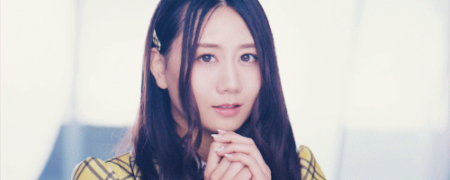 sunshinejurina:SKE senbatsu in yellow outfit in Sentimental train mv 💛💛💛It was also said that Minarun, Naochan and Sally just came to reshoot the dance scene with J so her close up scenes doesn’t look weird. SKE bond 😭😭