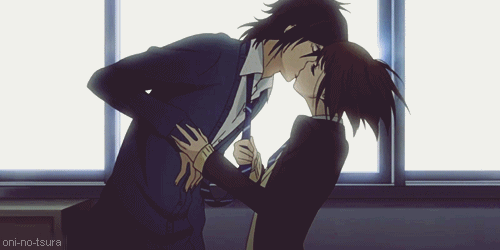 Anime kawaii anime kiss GIF - Buscar en GIFER