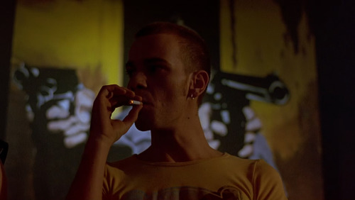  Trainspotting (1996)dir. Danny Boyle / dop. Brian Tufano