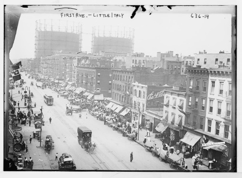 Little Italy, New York. 1908. 