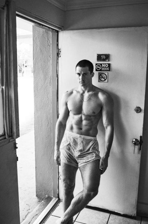 Pietro Boselli By Giampaolo Sgura For Vman Tumbex